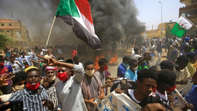 د. سعيد الشهابي يكتب: قلوب الشعوب العربية تخفق من أجل السودان