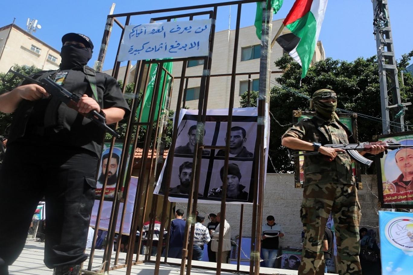 ما حقيقة  تجمد مصر مفاوضات "تبادل الأسرى" بين حماس وإسرائيل