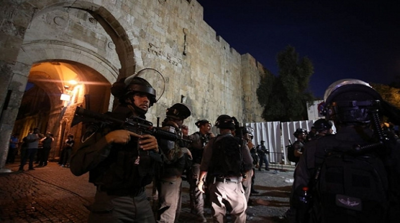 اقتحام الاحتلال للمسجد الأقصى: عشرات الإصابات والاعتقالات