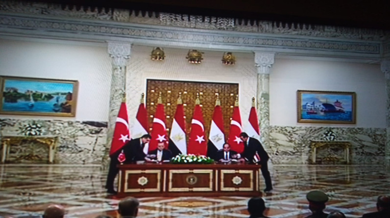 الرئيسان المصري والتركي يوقعان اتفاقيات تعاون مشتركة