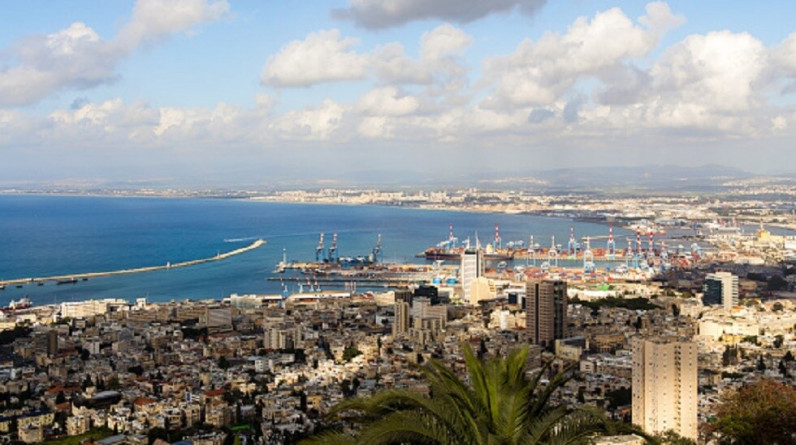 شراكة هندية - إسرائيلية تستحوذ على ميناء حيفا بمبلغ تجاوز المليار دولار