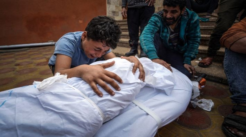 عشرات الشهداء والجرحى في مختلف مناطق قطاع غزة في اليوم الـ 84