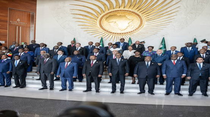 القمة الأفريقية تطالب بتحقيق دولي في انتهاكات إسرائيل