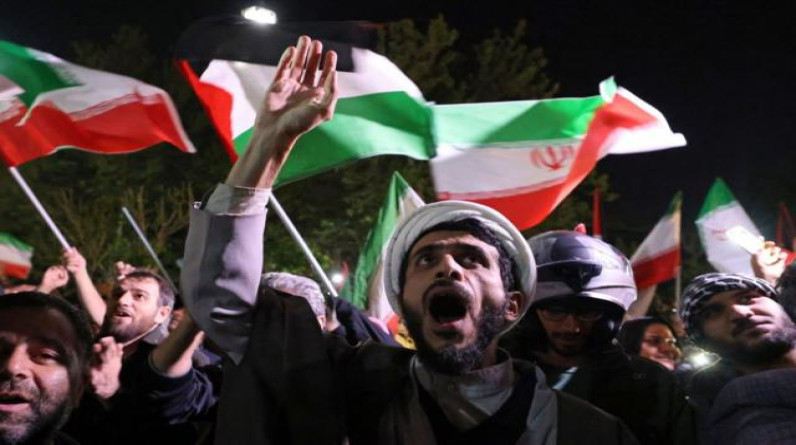 هآرتس: مصالح إيران تجبرها على العمل من أجل خفض التوتر في المنطقة (مترجم)