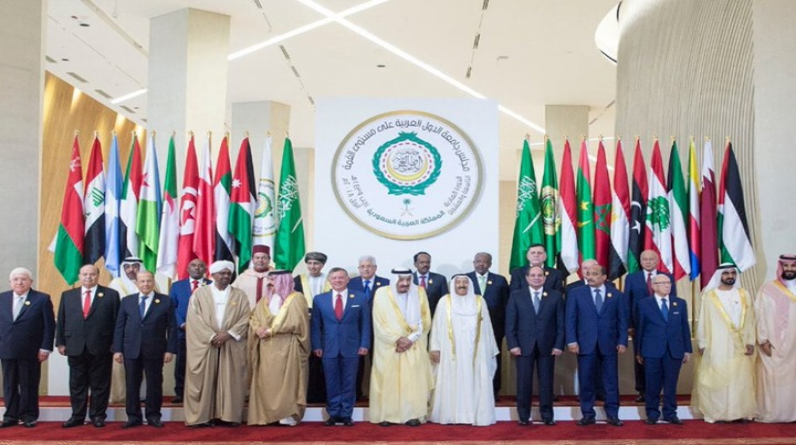 القمة العربية في الجزائر.. من يحضر ومن يغيب من القادة؟
