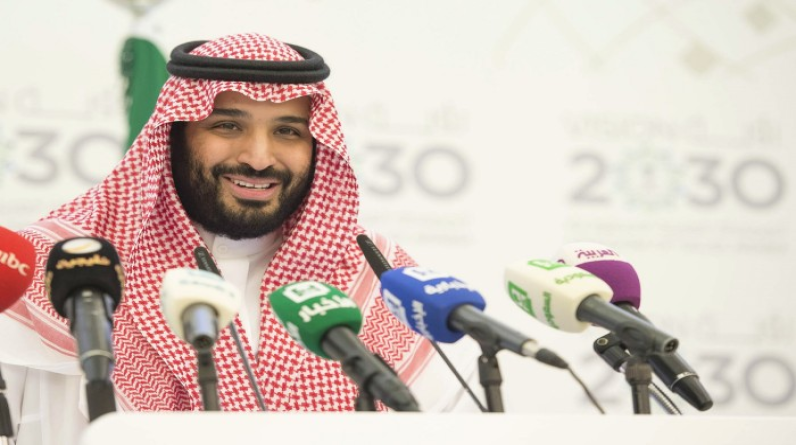 ولي العهد السعودي يعلن نجاح الإصلاحات الاقتصادية بالبلاد