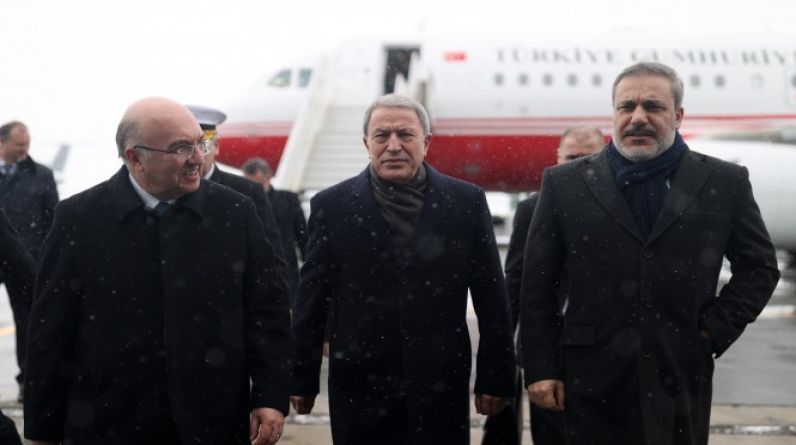 وزراء دفاع روسيا وتركيا والنظام السوري يعقدون محادثات في موسكو