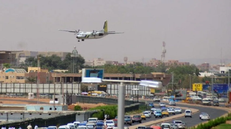 السودان يمدد إغلاق المجال الجوي حتى 31 مايو