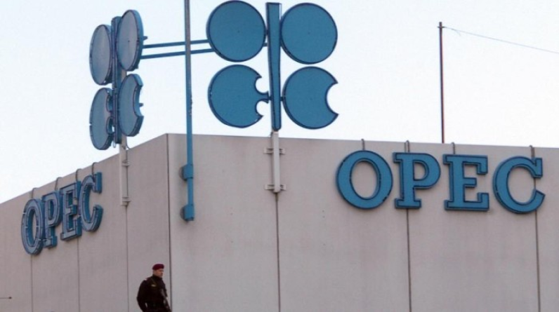 أوبك توافق على عودة إيران الكاملة لسوق النفط بشرط رفع العقوبات عنها