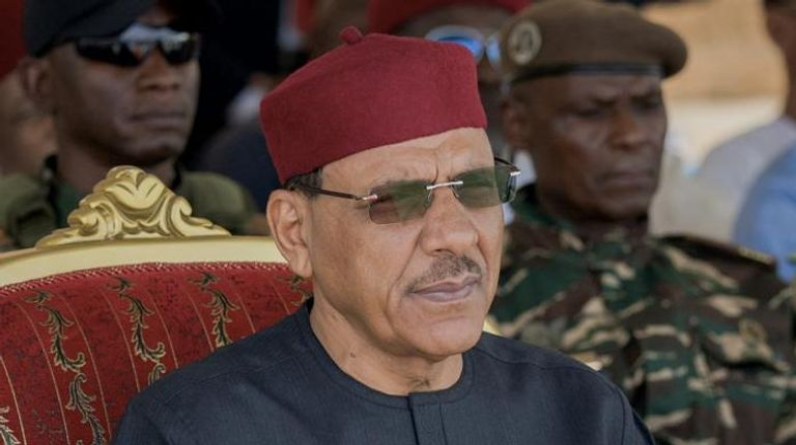 سيناريوهات أزمة النيجر.. ماذا بعد انضمام الجيش للانقلابيين؟