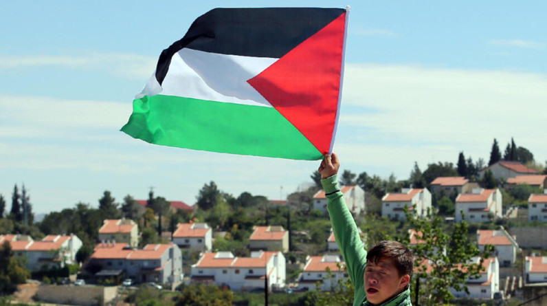 د.سنية الحسيني تكتب: معطيات مهمة وواقع فلسطيني معقد
