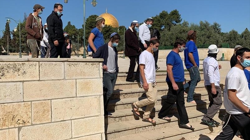 إسرائيل تتراجع عن قرار سمحت بموجبه لليهود الصلاة في المسجد الأقصى