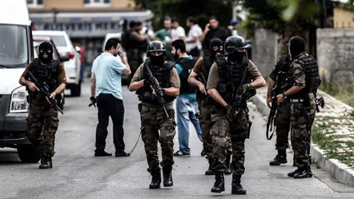 تركيا تعتقل 134 شخصا على الأقل يشتبه في انتمائهم لمنظمة فتح الله غولن