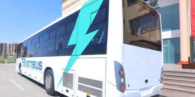 تصنيع أول حافلة  كهربائية مصري