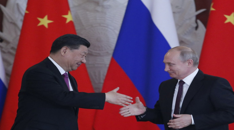 إميل أمين يكتب: واشنطن ومطرقة روسيا وسندان الصين