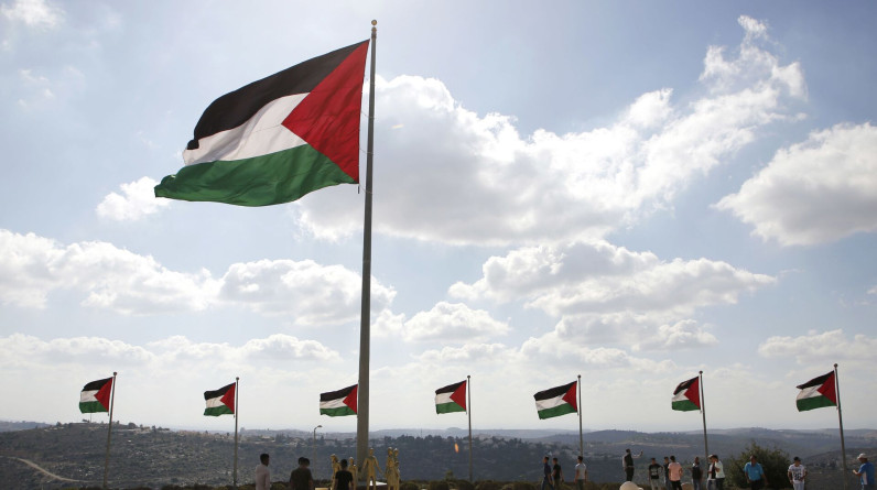 السفير الإيطالي بالقاهرة : الهدف النهائي للحل السياسي هو الاعتراف بالدولة الفلسطينية