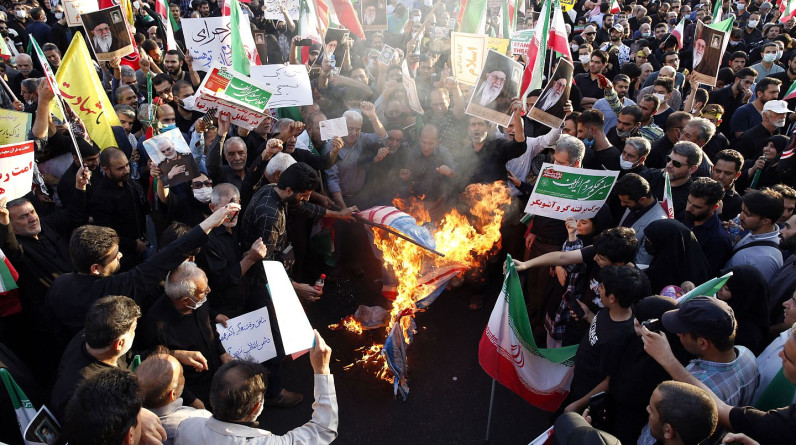 بعد أسابيع من الانفجار.. إلى أين تتجه الاحتجاجات في إيران؟
