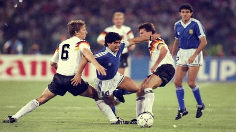 قصة مونديال 1990.. ألمانيا تُبكي مارادونا.. والكاميرون تصنع التاريخ