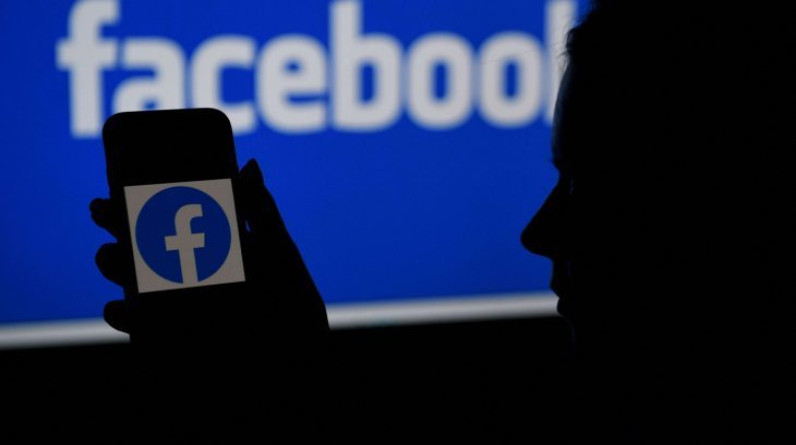 الكشف عن شبكة حسابات مزيفة على “فيسبوك” تروج للمصالح الأمريكية في الدول العربية
