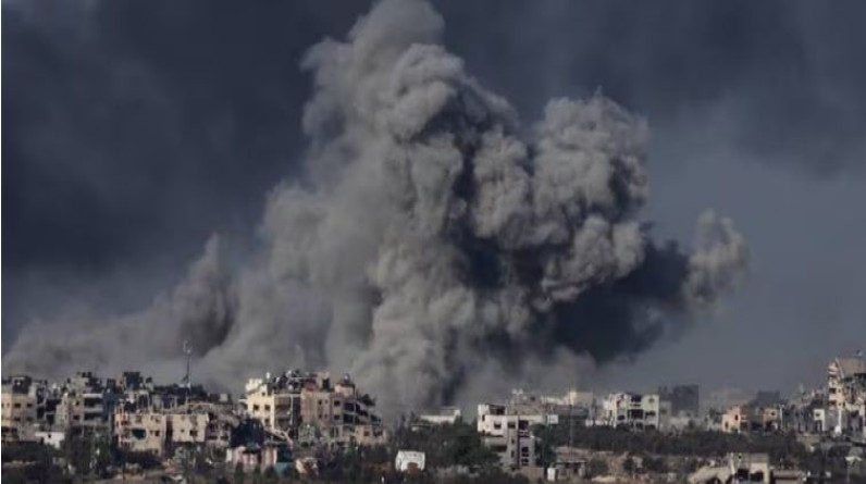ناشيونال نيوز: الإسرائيليون لا يرون ما يحدث في غزة بشكل كامل ويتعجبون من مطالب الشعوب