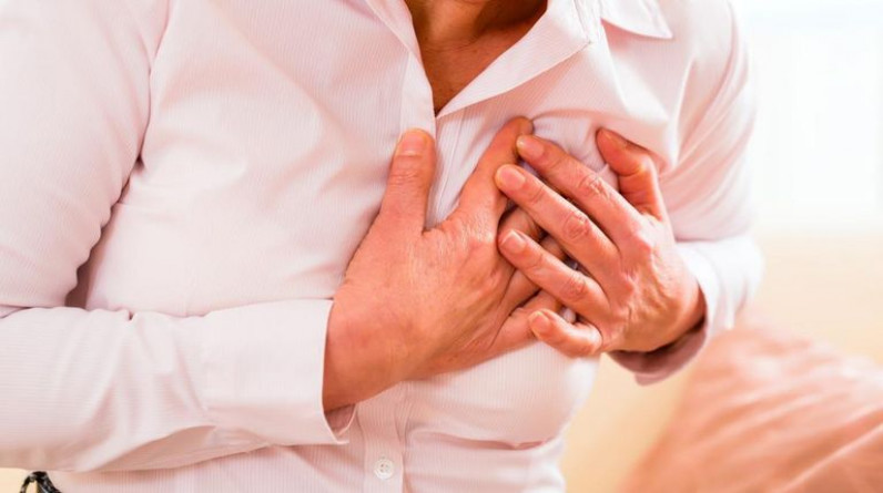 5 علامات تشير إلى الإصابة بأمراض القلب.. لا تتجاهل شكل الأظافر