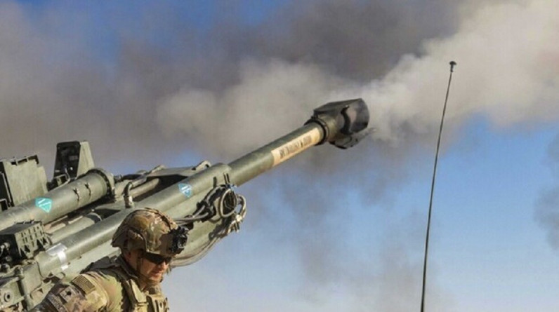 الحكومة الألمانية توافق على بيع أوكرانيا 100 مدفع "هاوتزر"