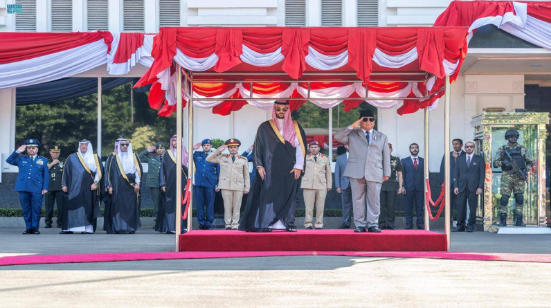 وزيرا دفاع السعودية وإندونيسيا يبحثان تعزيز التعاون عسكرياً ودفاعياً