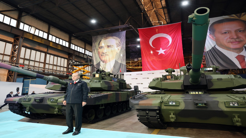 جعل تركيا قوة إقليمية تصنع سلاحها.. هل تكون الصناعات الدفاعية ورقة أردوغان الرابحة في الانتخابات؟