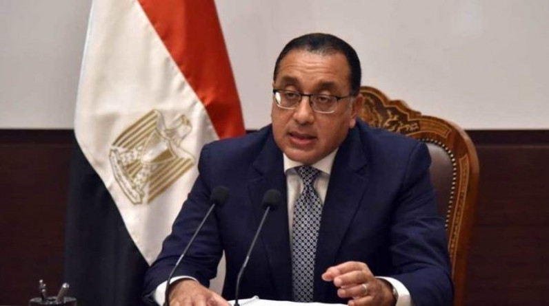 مدبولى: مصر تستهلك 42 مليون لتر سولار يوميا ونتحمل 4 جنيهات وربع فرق سعر