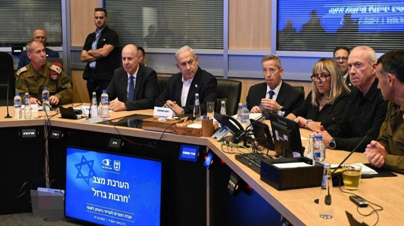 إعلام عبري:توقعات بتفكك حكومة الطوارئ الاسرائيلية واستقالة وزراء
