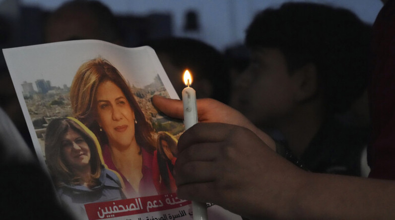 السلطة تدعو الجهات الدولية إلى الانضمام للتحقيق في مقتل شيرين أبو عاقلة