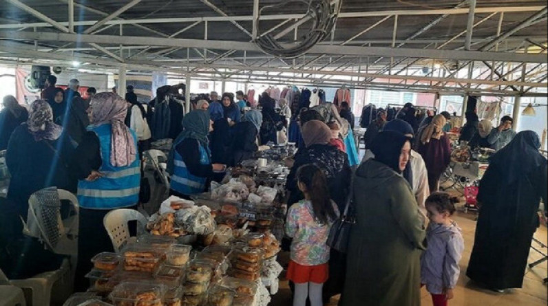 تنظيم "سوق خيري من أجل غزة" شمال غربي تركيا
