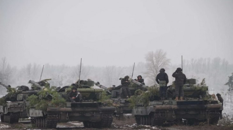 الخبراء يرسمون “صورة قاتمة” للمنطقة والعالم إذا غزت روسيا أوكرانيا