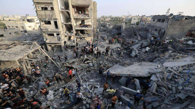 122 يوما من العدوان.. عشرات الغارات الجوية والقصف المدفعي على قطاع غزة