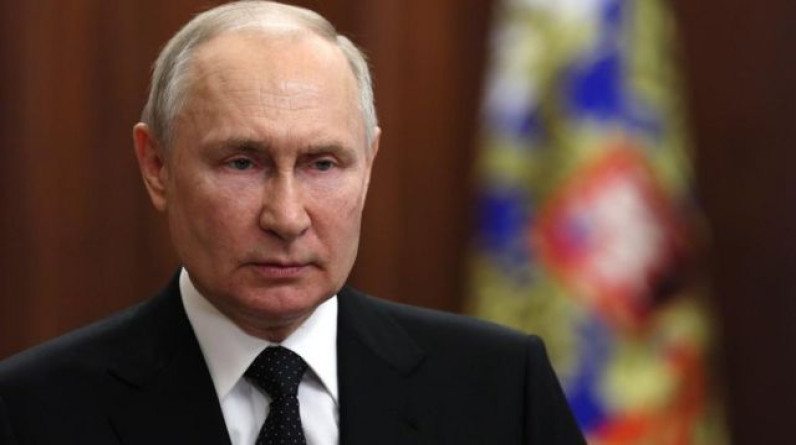 جورج فريمان: بوتين لم ينكسر والباب فُتح أمام تسوية مع أوكرانيا