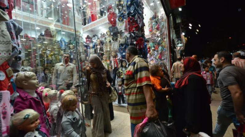 أجواء قاتمة على الأسواق المصرية: مؤشرات تشاؤمية