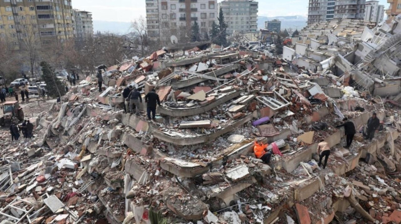 خبراء جيولوجيا يحذرون من وقوع زلزال مدمر  بمدينة إسطنبول بتركيا