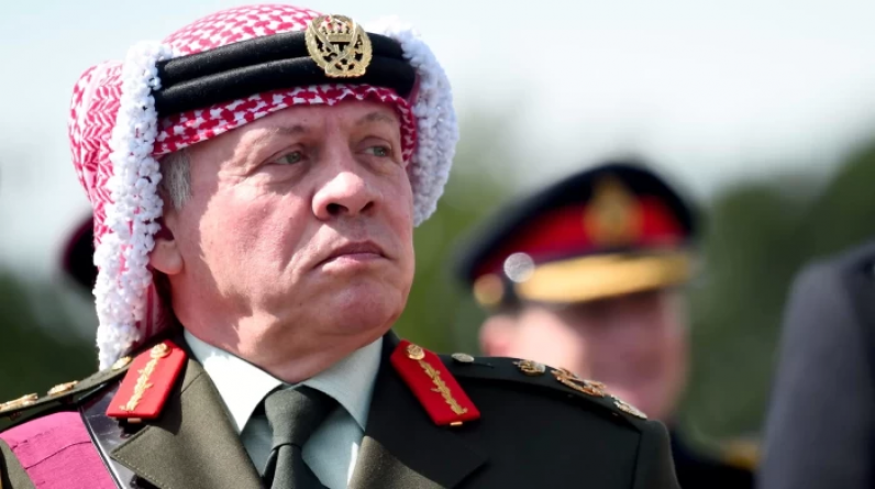 ملك الأردن يعين مديرا جديدا للأمن العام