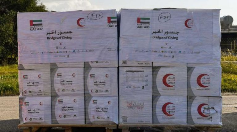 عبر 106 رحلات.. الإمارات تقدم 3014 طنا من المساعدات إلى سوريا وتركيا