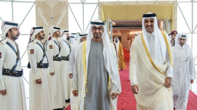 قطر والإمارات تعيدان فتح السفارتين خلال أسابيع
