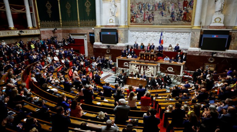 ميديا بارت: نواب من الأغلبية في فرنسا قلقون من عدم قدرتهم على انتقاد إسرائيل