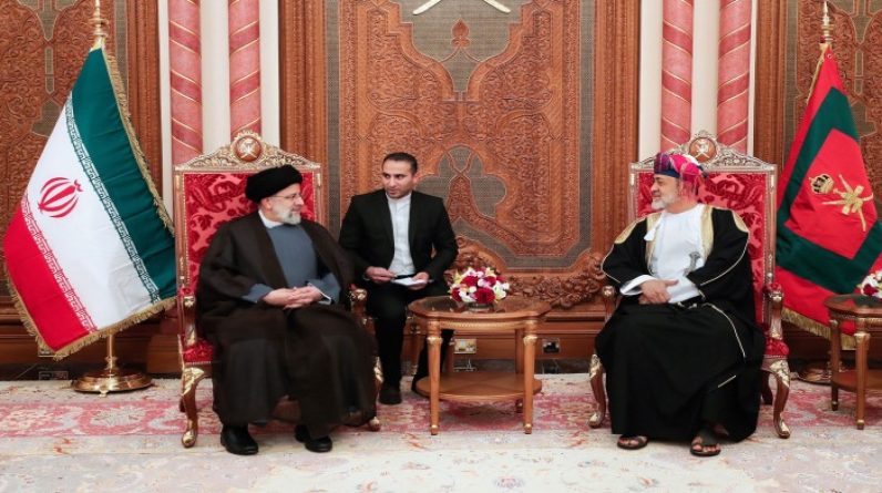 هاتفيا.. مباحثات جديدة بين سلطان عمان والرئيس الإيراني