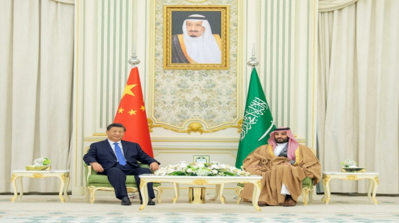 السعودية تفاضل بين عرضين صيني وفرنسي لبناء محطة نووية