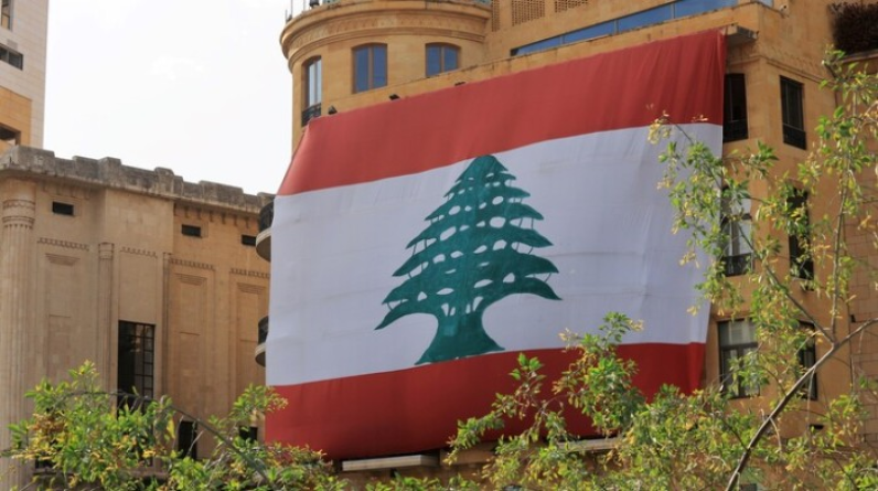 وفد مخابراتي عربي يزور لبنان لمنع التصعيد بين إسرائيل وحماس