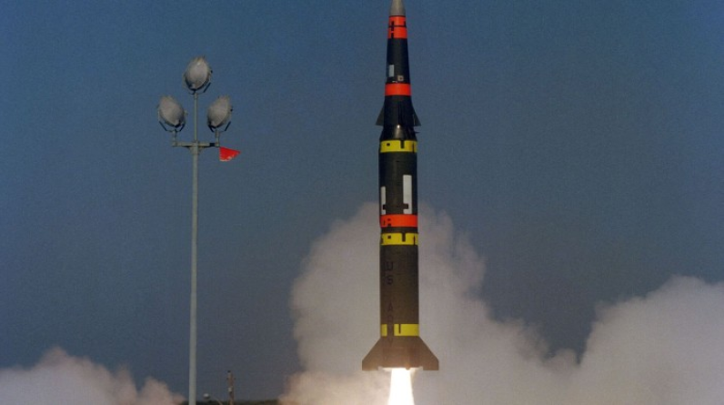 واشنطن تعلن نجاح تجربة صاروخ باليستي عابر للقارات
