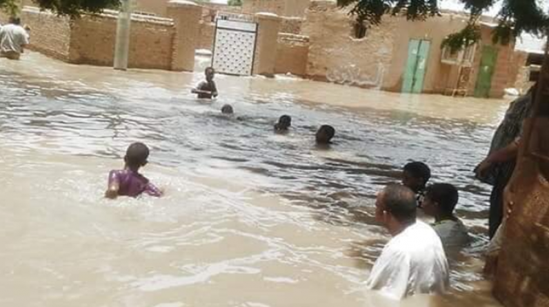 السودان.. السيول تتسبب في تفشي أمراض وتهدد بكارثة أكبر