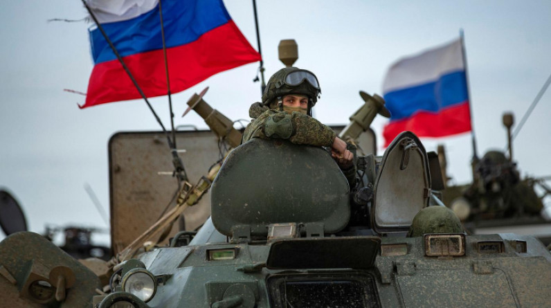 مجلة بريطانية تكشف استعدادات روسيا لشنّ هجوم على أوكرانيا مع اقتراب الصيف