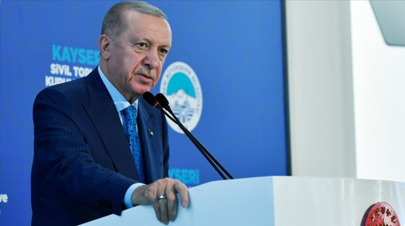 أردوغان: الشعب السوري يمضي قدما بخطوات ثابتة نحو تشكيل حكومة جديدة تحدد مستقبله