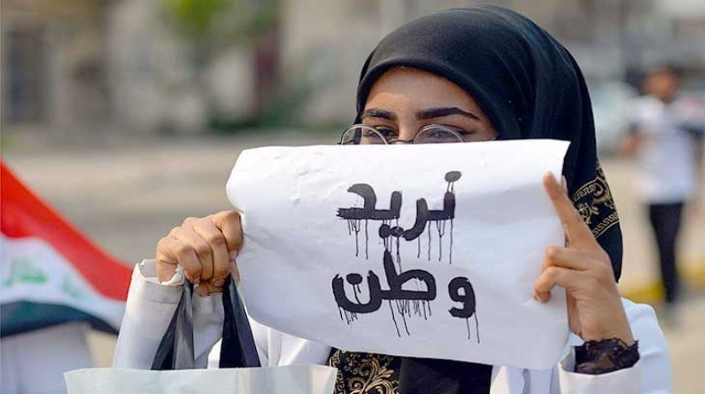 هيفاء زنكنة تكتب: «الديمقراطية» تلفظ أنفاسها الأخيرة في العراق