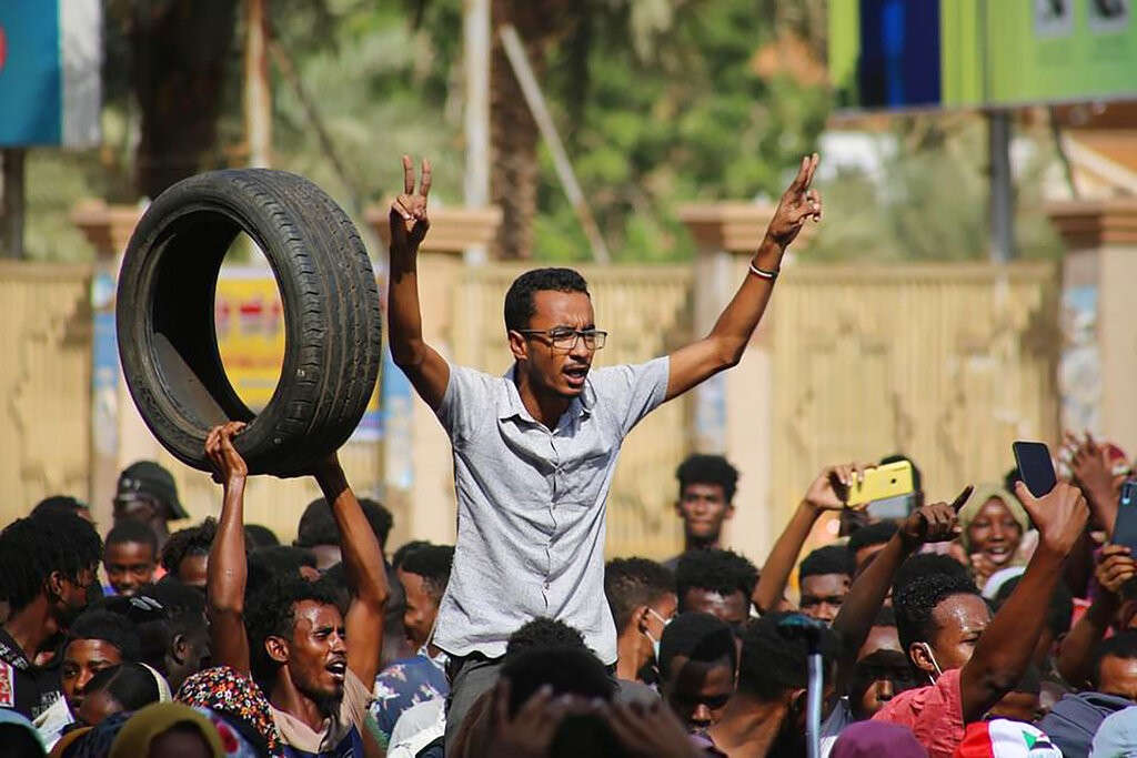 "تطورات السودان" .. جلسة طارئة ومرتقبة بالأمم المتحدة و "قوى الحرية والتغيير" يدعو لإسقاط الانقلاب